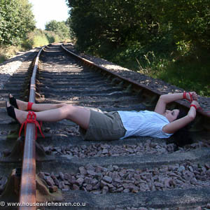 Housewife Jasmine De Launay